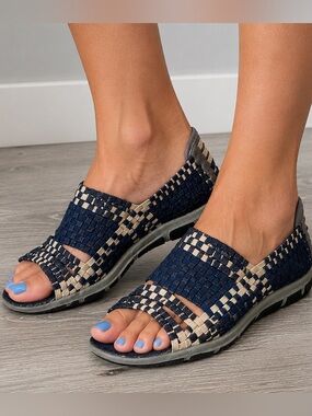 L’amour Woven Stretch Knit Comfort Flats Navy Beige Women’s Slip On Shoes 9-9.5